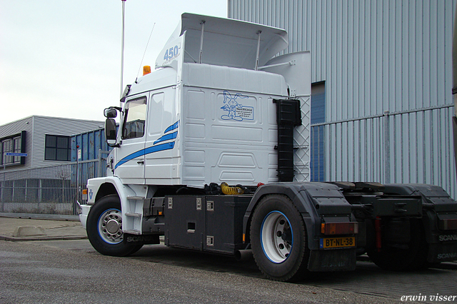 13-01-08 064-border truck pice