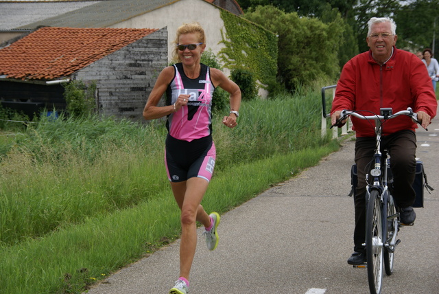 DSC01048 Rondje Voorne 13 juni 2010