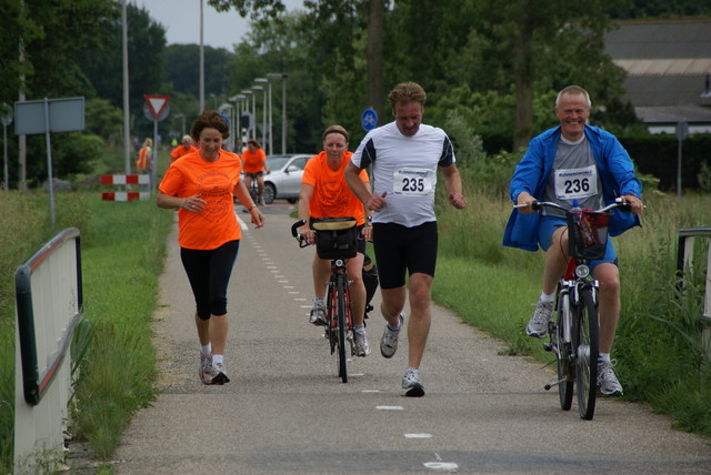 DSC01063 Rondje Voorne 13 juni 2010