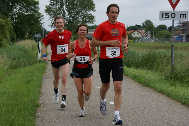 DSC01069 Rondje Voorne 13 juni 2010