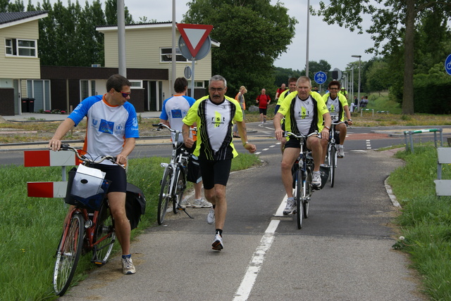 DSC01077 Rondje Voorne 13 juni 2010