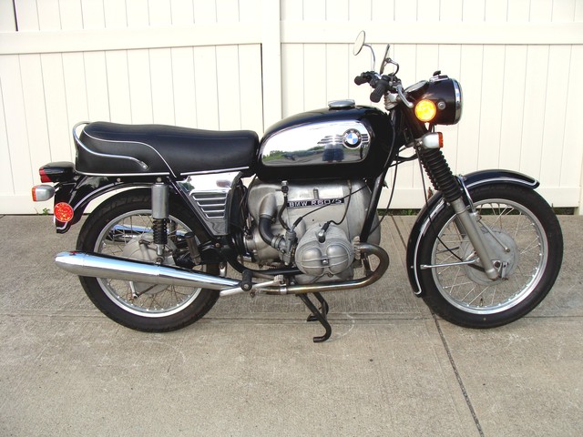 2941938 '73 R60-6 SWB Black Toaster 014 SOLD.........1973 BMW R60/5 SWB Black, Toaster Tank, 55,500 Miles. Very Clean! Top-end just Rebuilt, 10K Service, plus much more!