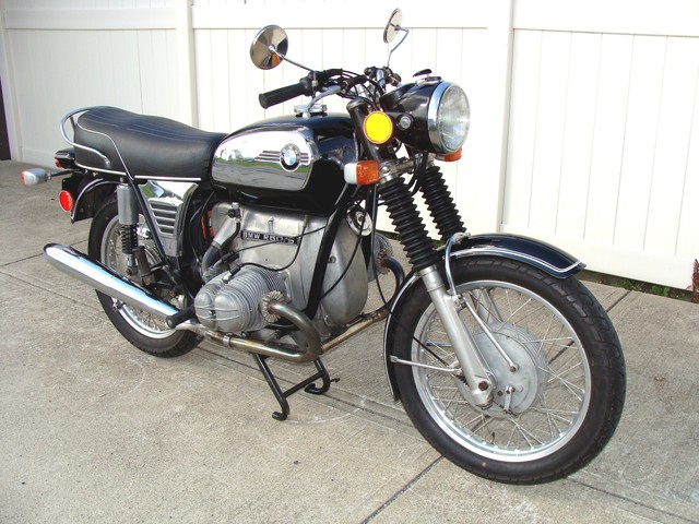 2941938 '73 R60-6 SWB Black Toaster 015 SOLD.........1973 BMW R60/5 SWB Black, Toaster Tank, 55,500 Miles. Very Clean! Top-end just Rebuilt, 10K Service, plus much more!