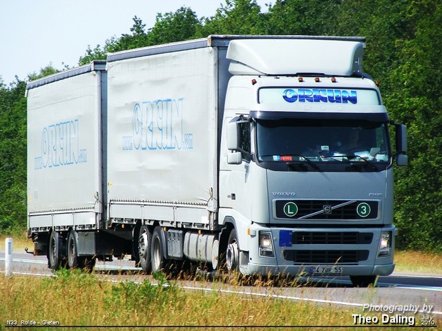 34  ZDH  55  (Turk)-border Volvo  2010