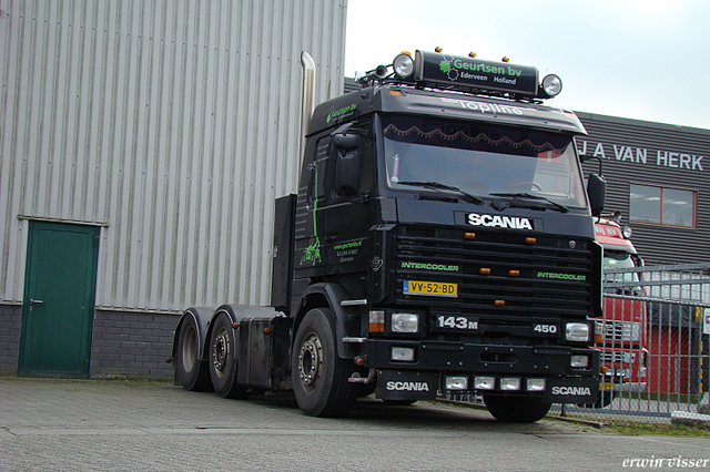 27-01-08 010-border truck pice