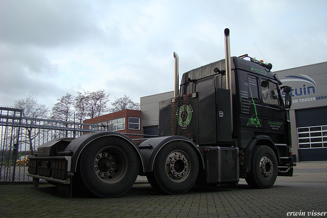 27-01-08 019-border truck pice