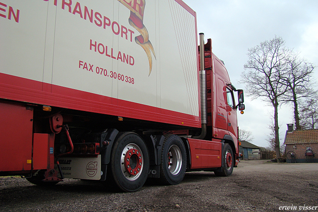 27-01-08 034-border truck pice