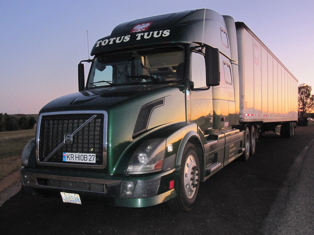 IMG 8607 Trucks