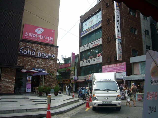 P1160673 Korea