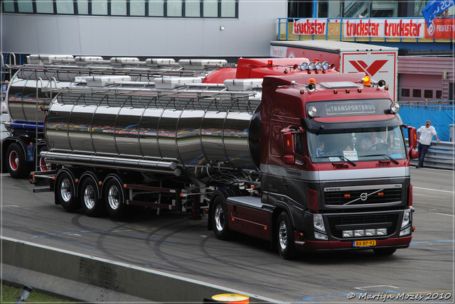 DSC 2907-border Truckstar Festival 2010