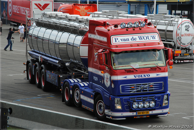 DSC 2910-border Truckstar Festival 2010