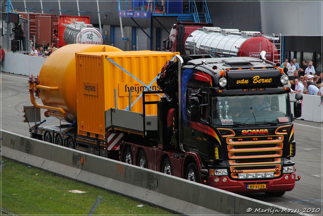 DSC 2917-border Truckstar Festival 2010