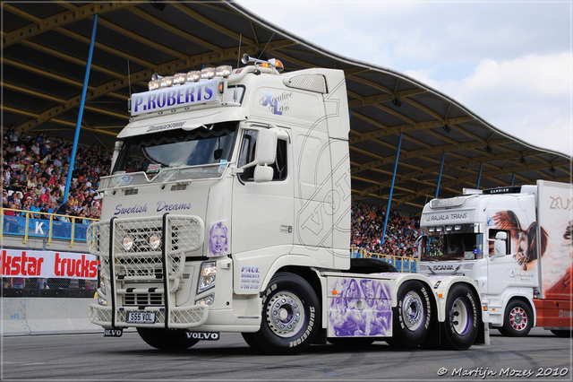 DSC 3097-border Truckstar Festival 2010