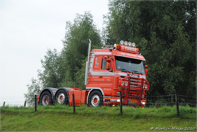 DSC 3388-border Nog Harder Lopik 2010