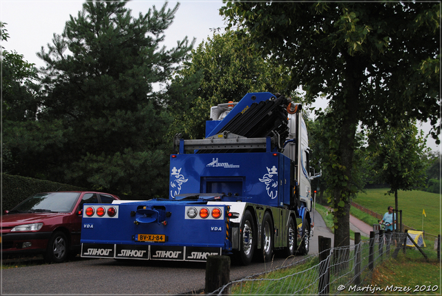 DSC 3648-border Nog Harder Lopik 2010