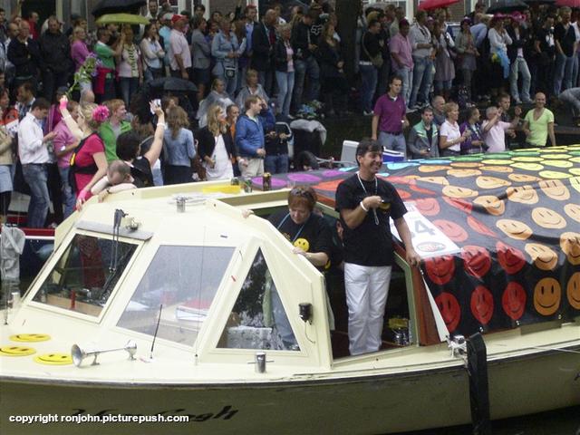 Canal Parade 07-08-10 (65) John en Irma bij Canal Parade 2010