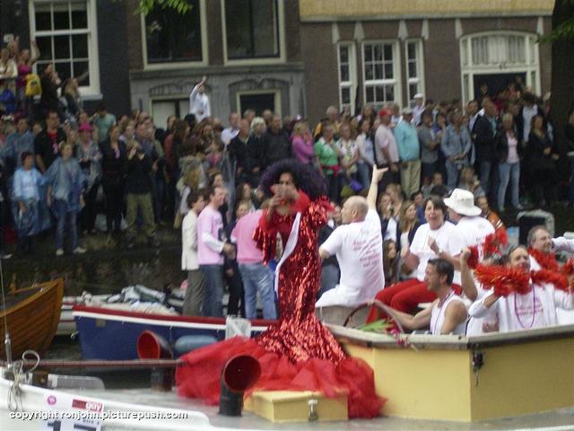 Canal Parade 07-08-10 (33) John en Irma bij Canal Parade 2010