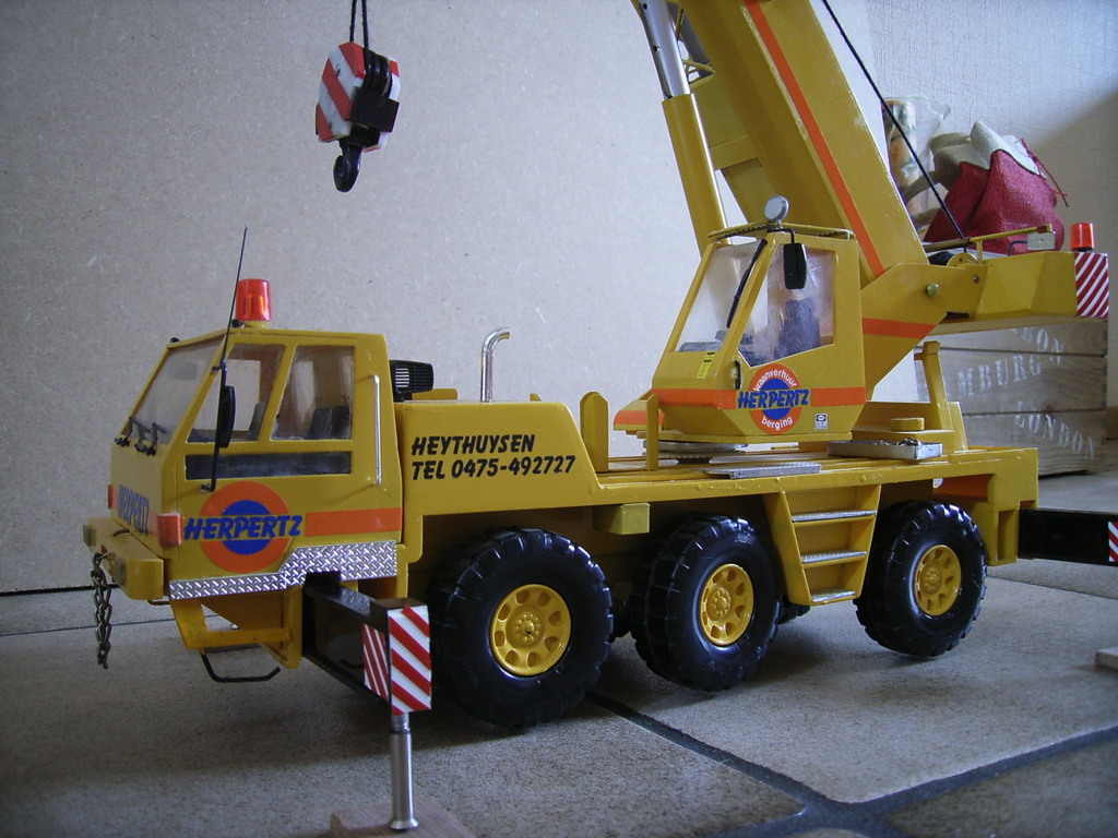 modelbouw 1-24 020 - 