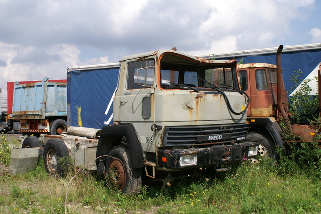 iveco magirus 256 d 26 cab cab