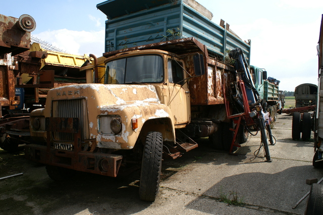 mack r 600 cab (3) cab