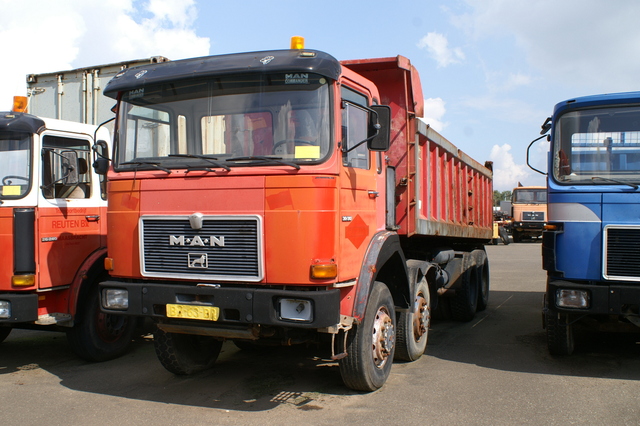 man f 8 bz63br cab