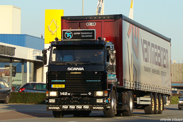 12-02-08 013-border truck pice