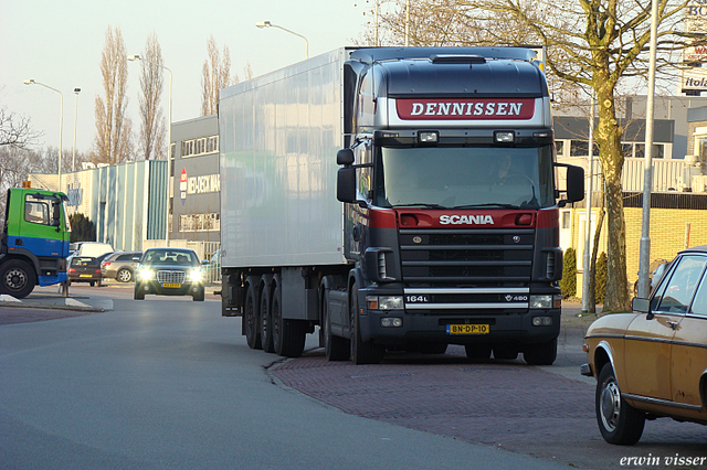 12-02-08 019-border truck pice