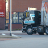 12-02-08 020-border - truck pice