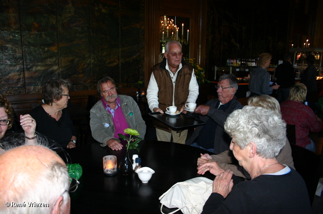 RenÃ© Vriezen 2010-10-01 #0054 Gezamelijk WijkPlatForm Uitje Paleis Het Loo vrijdag 1 oktober 2010