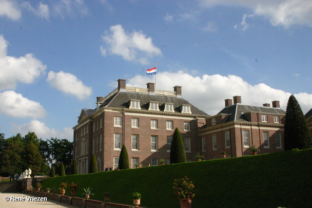 RenÃ© Vriezen 2010-10-01 #0074 Gezamelijk WijkPlatForm Uitje Paleis Het Loo vrijdag 1 oktober 2010