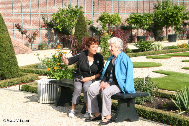 RenÃ© Vriezen 2010-10-01 #0097 Gezamelijk WijkPlatForm Uitje Paleis Het Loo vrijdag 1 oktober 2010