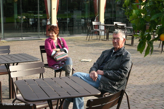 RenÃ© Vriezen 2010-10-01 #0117 Gezamelijk WijkPlatForm Uitje Paleis Het Loo vrijdag 1 oktober 2010