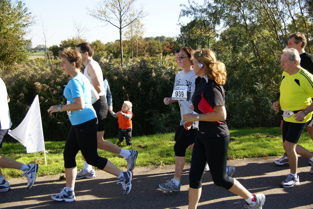 DSC01633 Vopak Midden Voorneloop 10-10-10