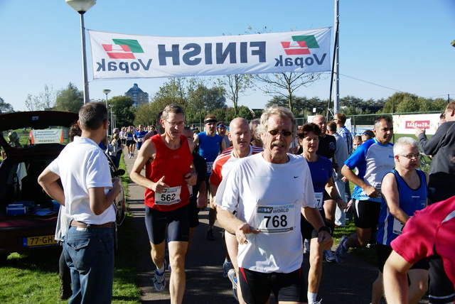 DSC01665 Vopak Midden Voorneloop 10-10-10