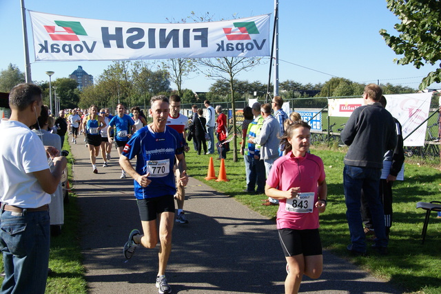 DSC01670 Vopak Midden Voorneloop 10-10-10