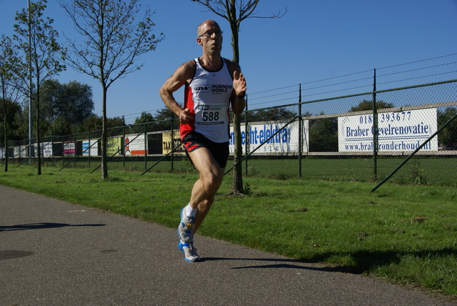 DSC01742 Vopak Midden Voorneloop 10-10-10