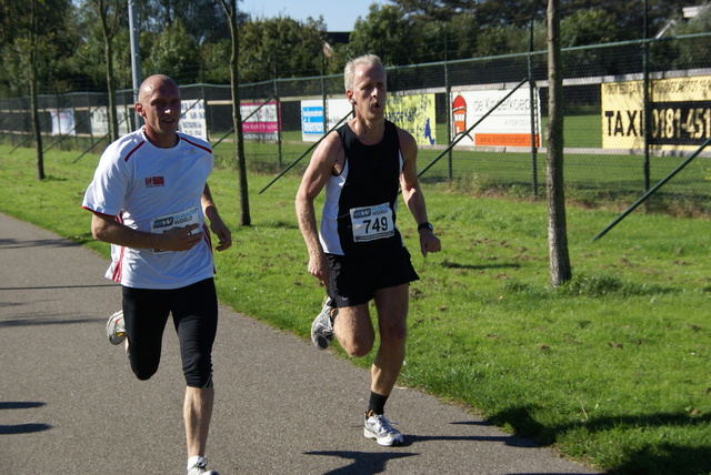 DSC01840 Vopak Midden Voorneloop 10-10-10