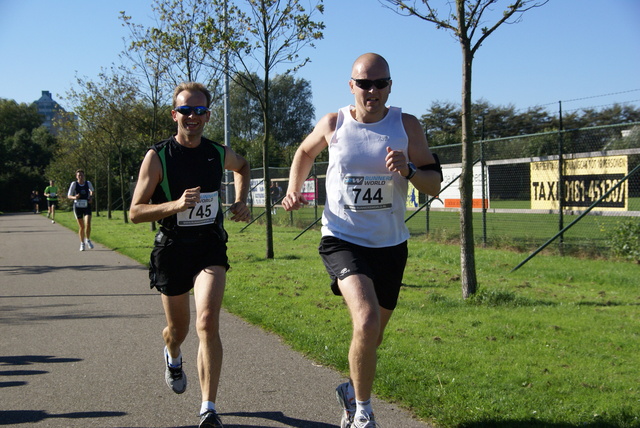 DSC01864 Vopak Midden Voorneloop 10-10-10