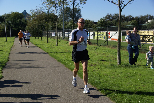 DSC01879 Vopak Midden Voorneloop 10-10-10