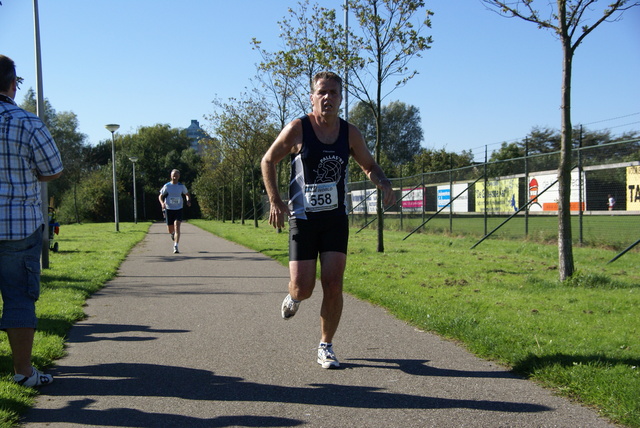 DSC01884 Vopak Midden Voorneloop 10-10-10