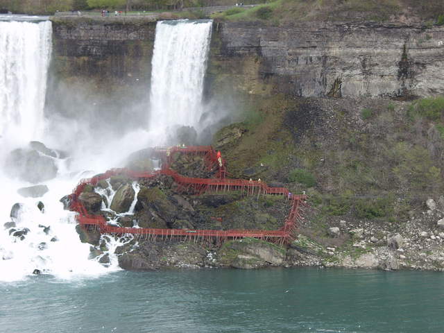 P5202783 canada usa 2002