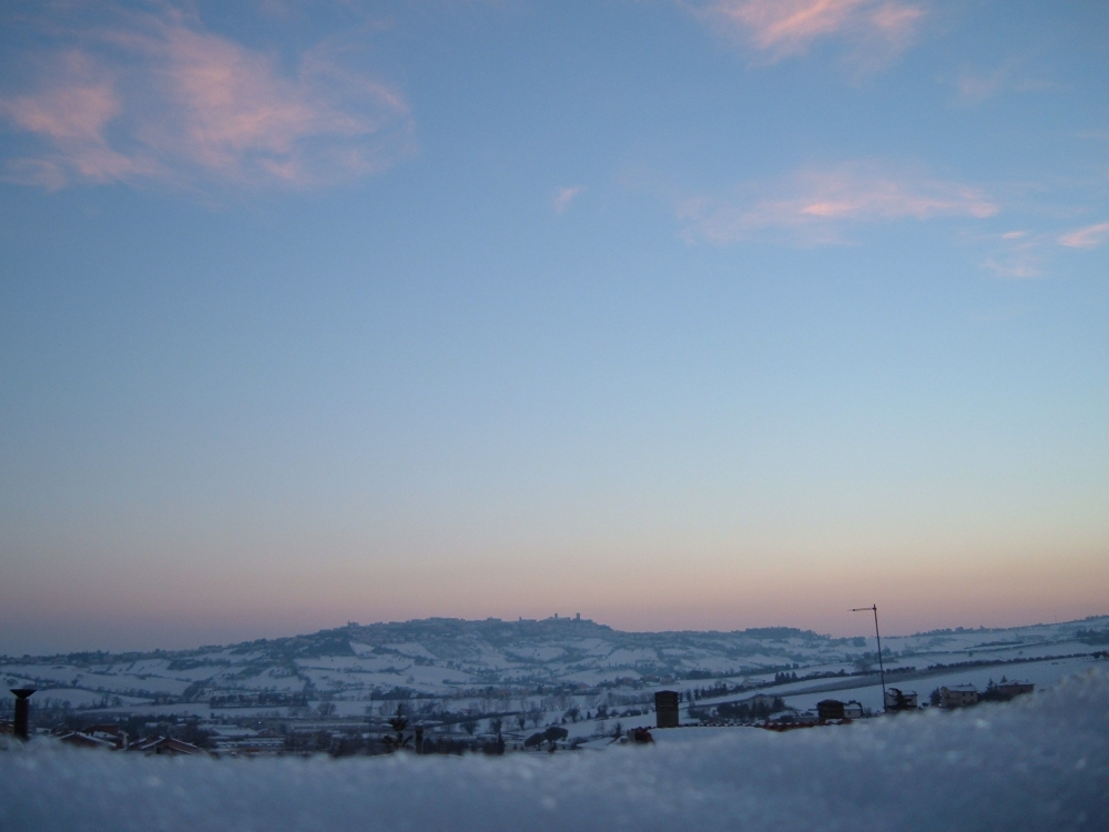WONDERFUL SNOWY SUNSET OSIMO - 