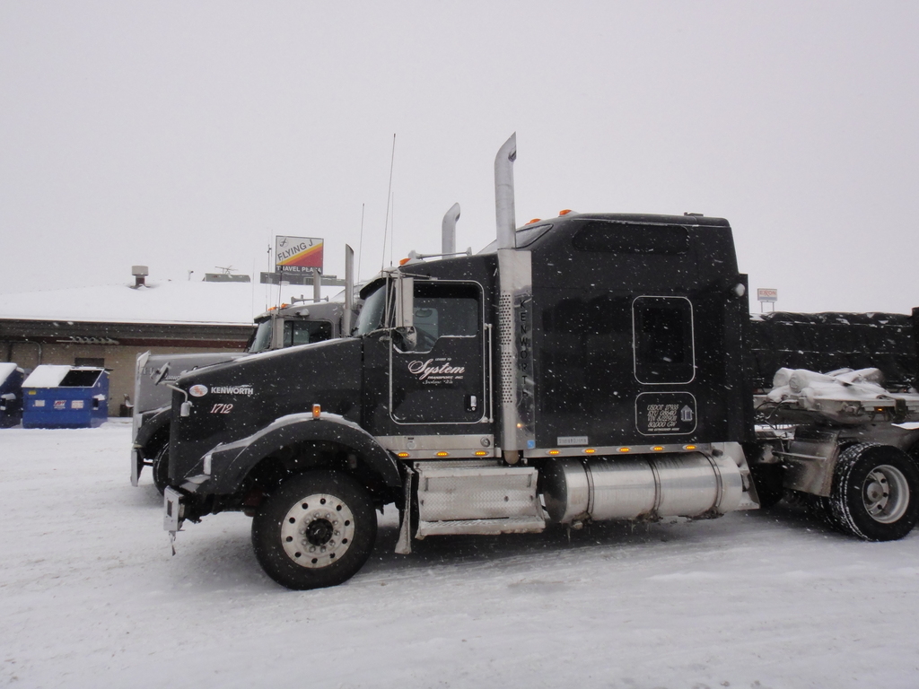 DSC04348 - Trucks