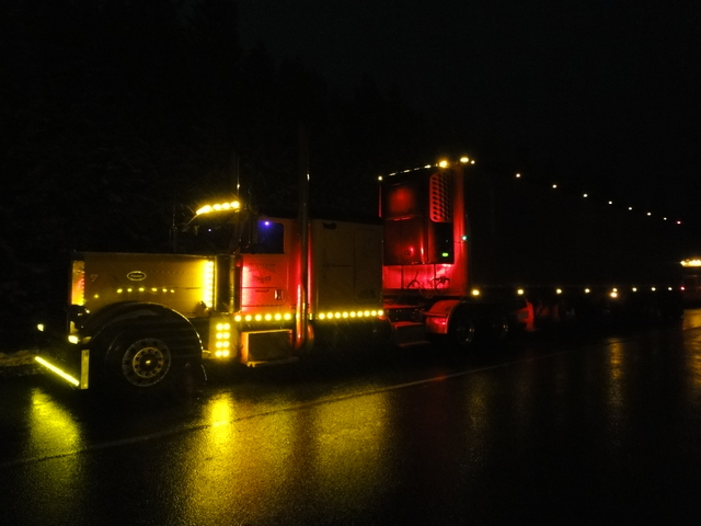 DSC04421 Trucks