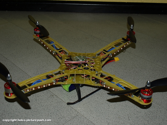 PC073472 Quadrocopters