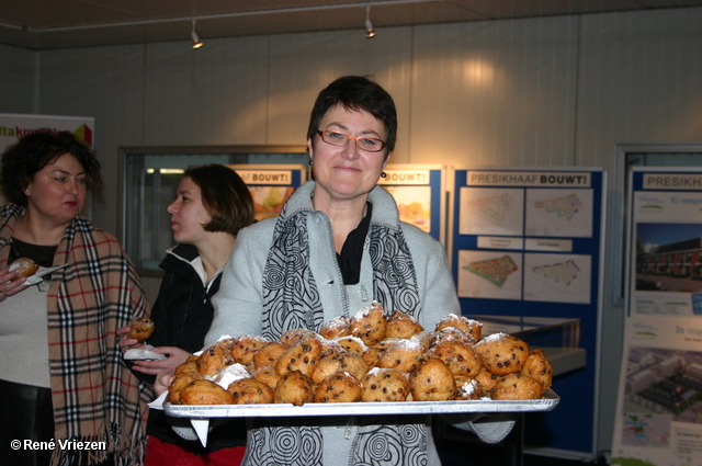 RenÃ© Vriezen 2010-12-10 #0032 Informatiecentrum Winkelcentrum Presikhaaf 25.218e bezoeker vrijdag 10 december 2010