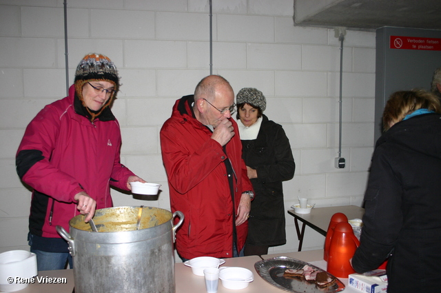 RenÃ© Vriezen 2010-12-03 #0042 WWP 2 Erwtensoep Bouwvakkers en Bewoners Grootonderhoud Krammerstraat vrijdag 3 december 2010