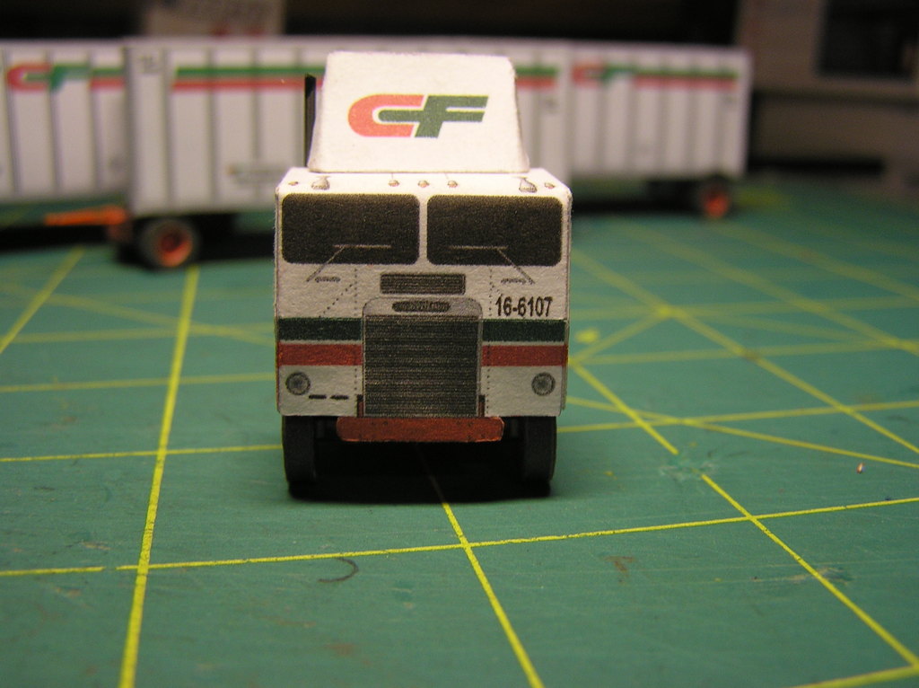 Freightliner CF (9) - 