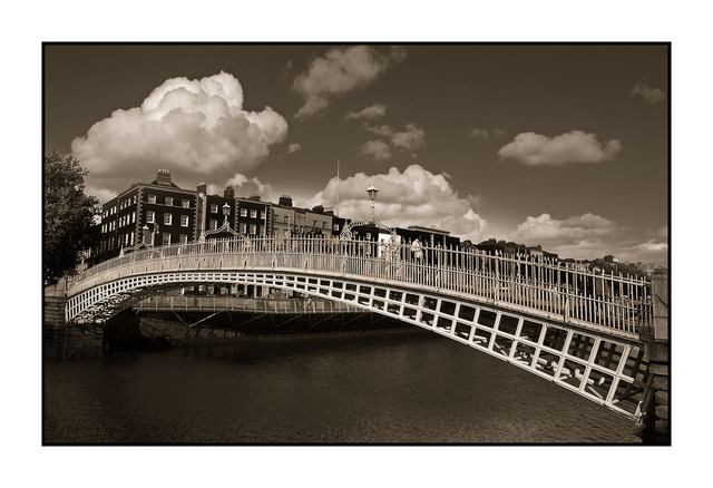 HaPenny Bridge Ireland