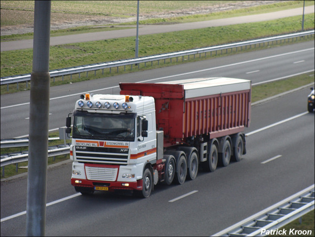 Steenkorrel (2) Truckfoto's